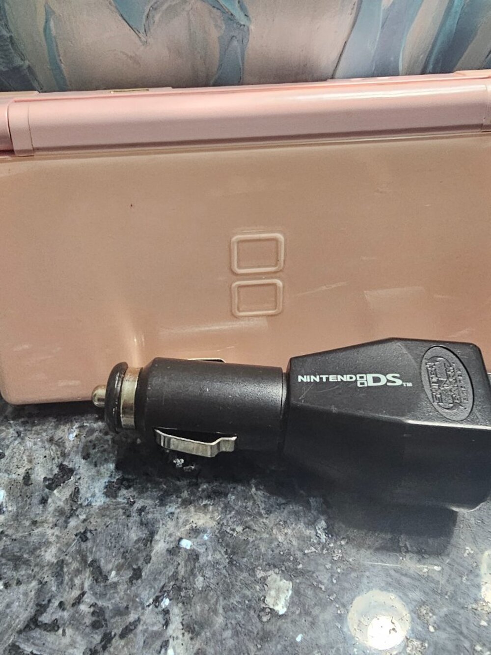 Nintendo DS Lite Pink *Flaw*